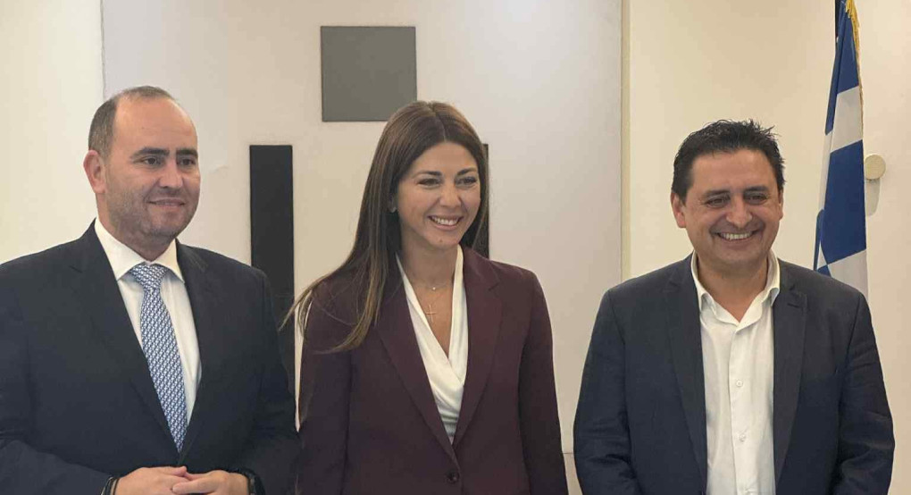Επίσκεψη του Δημάρχου Έδεσσας και του Λάκη Βασιλειάδη στην Υπουργό Παιδείας για τη δημιουργία Καλλιτεχνικού Σχολείου