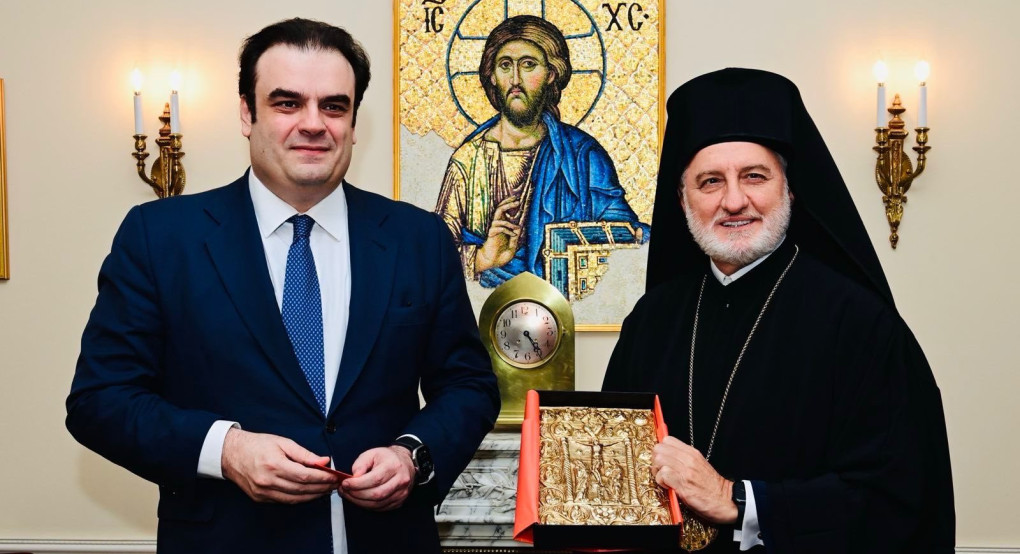 Συνάντηση Κ. Πιερρακάκη με τον Αρχιεπίσκοπο Αμερικής Συνάντηση Κ. Πιερρακάκη με τον Αρχιεπίσκοπο Αμερικής