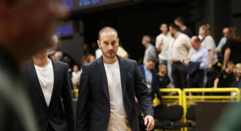 Κάραϊτσιτς: «Συγχαρητήρια στο Μαρούσι, δεν έχω να πω κάτι άλλο» Κάραϊτσιτς: «Συγχαρητήρια στο Μαρούσι, δεν έχω να πω κάτι άλλο»
