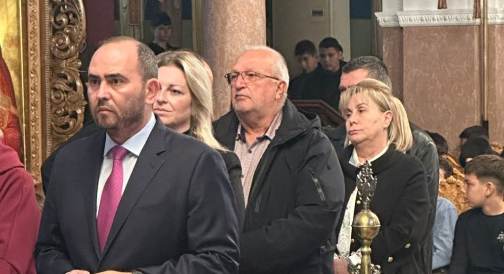 Λάκης Βασιλειάδης: Χρόνια πολλά Σκύδρα Λάκης Βασιλειάδης: Χρόνια πολλά Σκύδρα