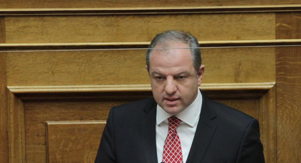 Ο Διονύσης Σταμενίτης εισηγητής του νομοσχεδίου για τη νέα Υπηρεσία Πολιτικής Αεροπορίας Ο Διονύσης Σταμενίτης εισηγητής του νομοσχεδίου για τη νέα Υπηρεσία Πολιτικής Αεροπορίας
