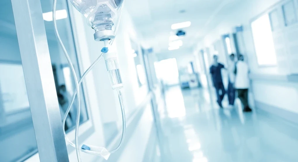 Χορήγησαν λάθος αντιβιοτικό σε 22χρονη ασθενή του «Αττικόν» που έπαθε αλλεργικό σοκ