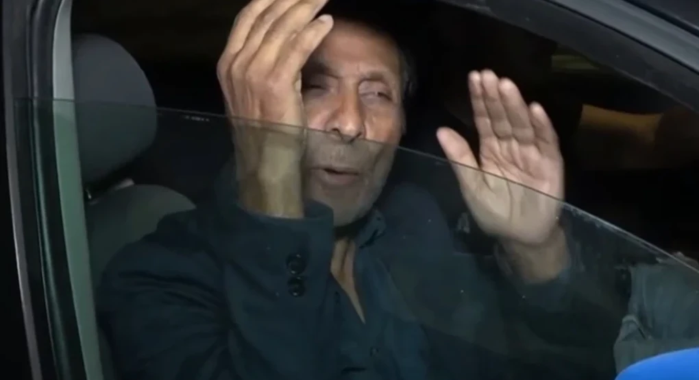 Βασίλης Παϊτέρης: «Δεν είμαι καθόλου καλά» – «Ελεύθερος ο τραγουδιστής, δεν θα πάει στις φυλακές Λάρισας», λέει ο δικηγόρος του