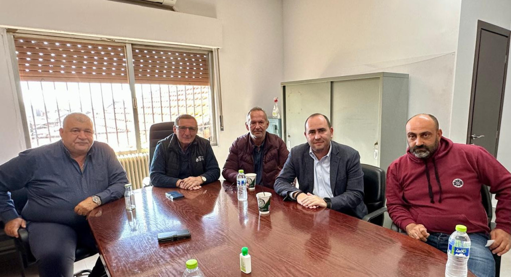Συνάντηση Λάκη Βασιλειάδη με τον ΤΟΕΒ Καρυώτισσας