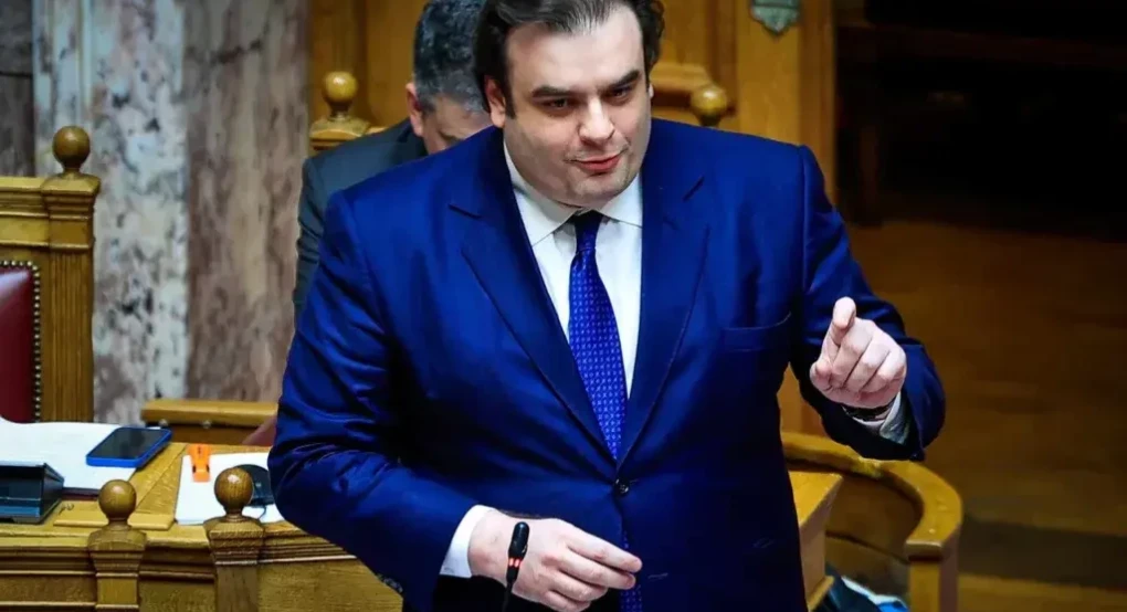 Προϋπολογισμός 2026: Μειώσεις φόρων, αυξήσεις μισθών και συντάξεων - Ολα τα μέτρα στήριξης