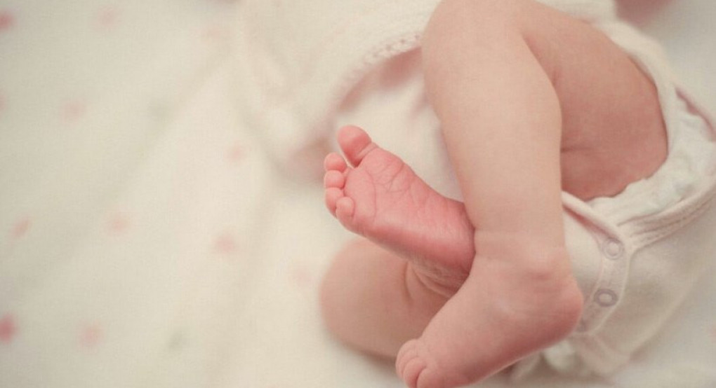 Μωρό 6,5 κιλών γεννήθηκε με φυσιολογικό τοκετό Μωρό 6,5 κιλών γεννήθηκε με φυσιολογικό τοκετό