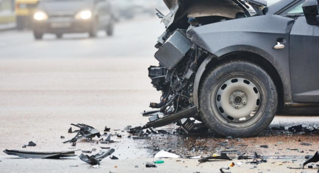 Ε.Ο. Σερρών-Δράμας: Πλαγιομετωπική σύγκρουση με μία νεκρή και δύο τραυματίες