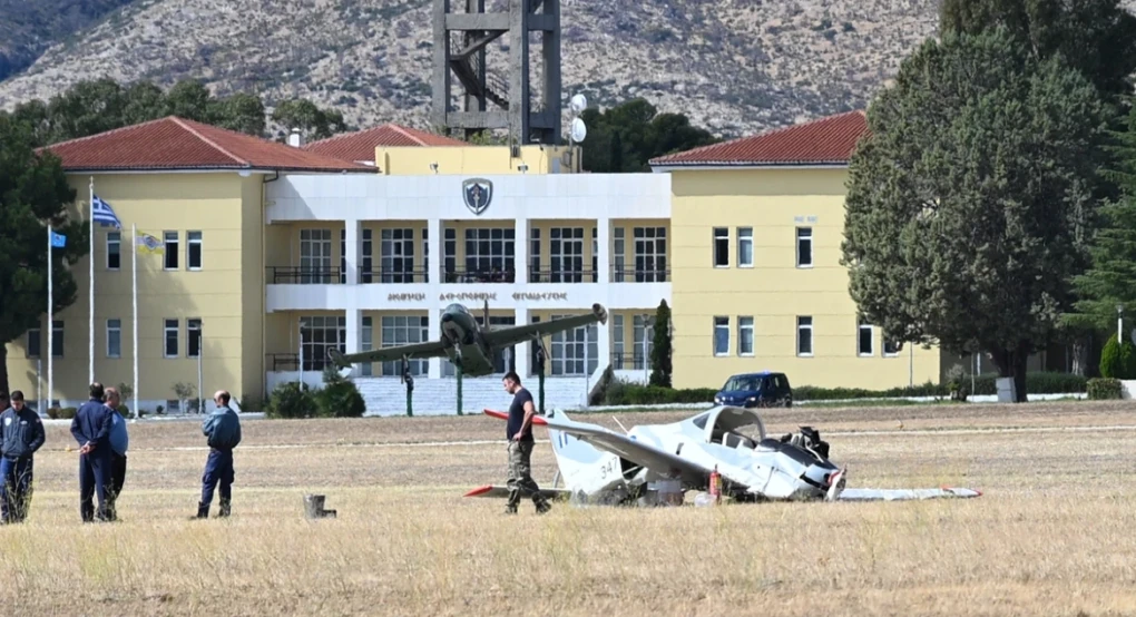 Το 11ο ατύχημα μέσα στο 2025 η πτώση στο Τατόι, διασωληνωμένος ο ένας εκπαιδευτής Το 11ο ατύχημα μέσα στο 2025 η πτώση στο Τατόι, διασωληνωμένος ο ένας εκπαιδευτής