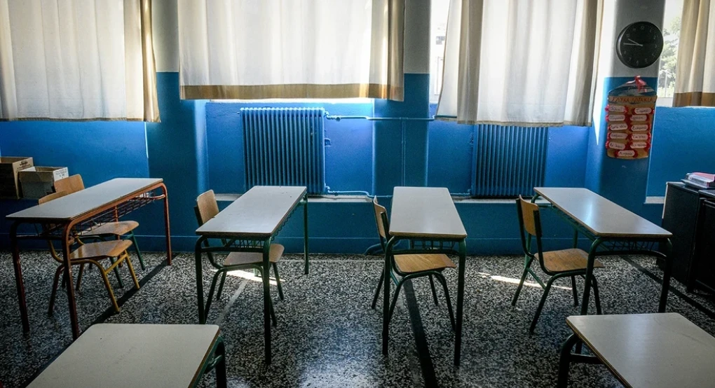 Απελπισμένοι οι γονείς μαθητών με χρόνιες παθήσεις λόγω έλλειψης σχολικών νοσηλευτών – «Είναι μεγάλο το πρόβλημα που αντιμετωπίζουμε»