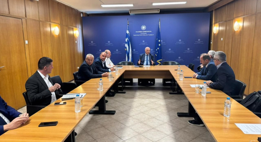 Συνάντηση ΥπΑΑΤ, Κώστα Τσιάρα με τη Διεπαγγελματική Οργάνωση Βάμβακος: Συντονισμένες δράσεις για τη στήριξη του βαμβακιού Συνάντηση ΥπΑΑΤ, Κώστα Τσιάρα με τη Διεπαγγελματική Οργάνωση Βάμβακος: Συντονισμένες δράσεις για τη στήριξη του βαμβακιού