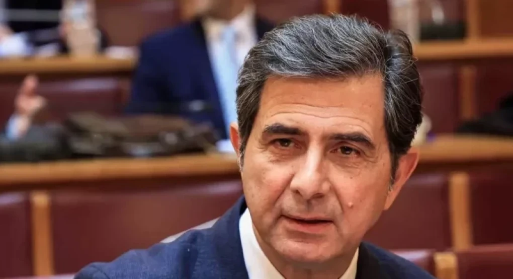 Γκιουλέκας για Σαββόπουλο: Ένας ξεχωριστός τραγουδοποιός, ένας άνθρωπος ευαίσθητος και ευαισθητοποιημένος κοινωνικά και πολιτικά Γκιουλέκας για Σαββόπουλο: Ένας ξεχωριστός τραγουδοποιός, ένας άνθρωπος ευαίσθητος και ευαισθητοποιημένος κοινωνικά και πολιτικά