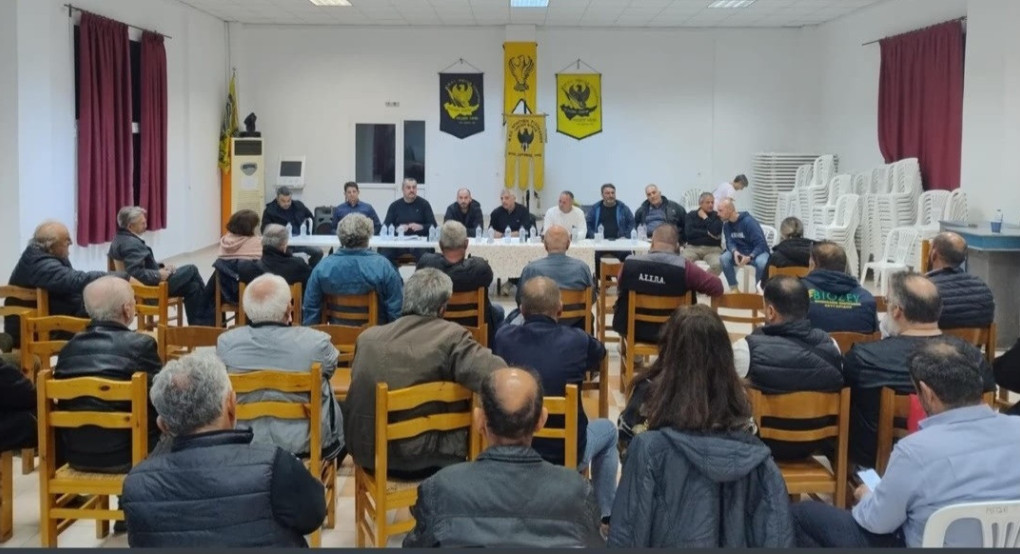 Νίκος Παρούτογλου...συνεχίζει την επαφή με τον κόσμο με λαϊκές συνελεύσεις Νίκος Παρούτογλου...συνεχίζει την επαφή με τον κόσμο με λαϊκές συνελεύσεις