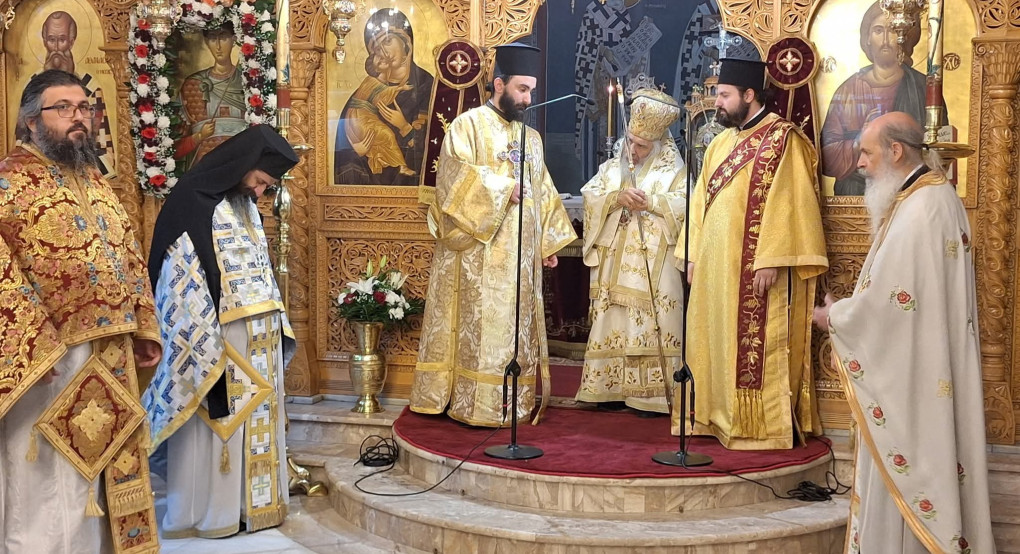 «Με λαμπρότητα ο εορτασμός του Αγίου Δημητρίου στην Έδεσσα – Παρών ο Ιορδάνης Τζαμτζής» «Με λαμπρότητα ο εορτασμός του Αγίου Δημητρίου στην Έδεσσα – Παρών ο Ιορδάνης Τζαμτζής»