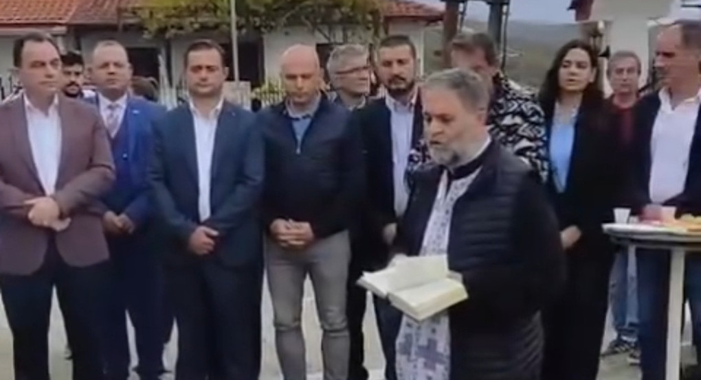 Κουρμπάνι στο ηρωικό Σκρα ανήμερα του Αγίου Δημητρίου Κουρμπάνι στο ηρωικό Σκρα ανήμερα του Αγίου Δημητρίου