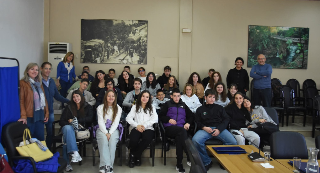 Επίσκεψη μαθητών από την Ιταλία στο Δημαρχείο Νάουσας