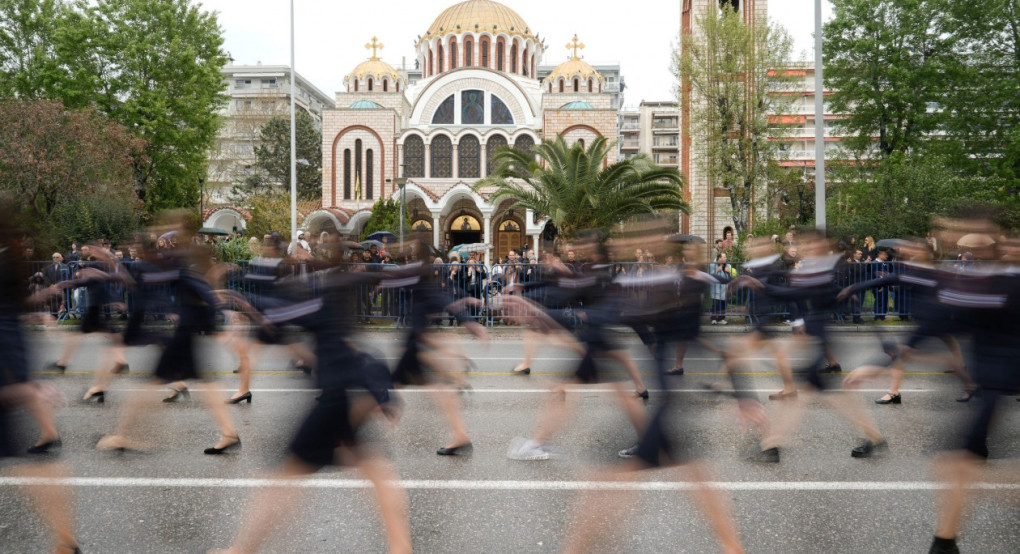 Σήμερα η μαθητική παρέλαση στη Θεσσαλονίκη - Το τελετουργικό για την 28η Οκτωβρίου Σήμερα η μαθητική παρέλαση στη Θεσσαλονίκη - Το τελετουργικό για την 28η Οκτωβρίου