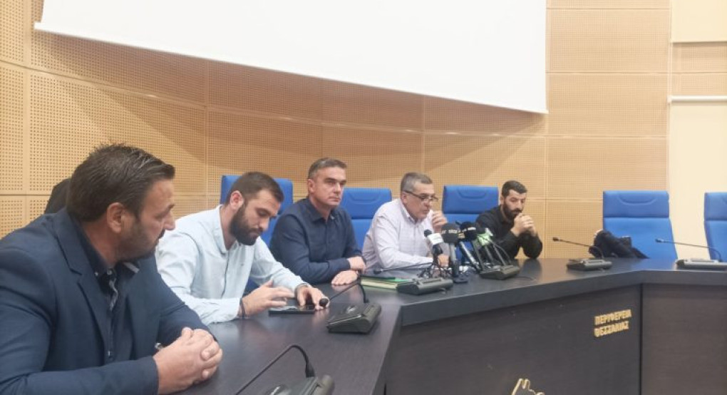 Δ. Κουρέτας για ευλογιά: Η Κομισιόν λέει ότι η Ελλάδα μπορεί να μπει σε εμβολιαστικό πρόγραμμα Δ. Κουρέτας για ευλογιά: Η Κομισιόν λέει ότι η Ελλάδα μπορεί να μπει σε εμβολιαστικό πρόγραμμα