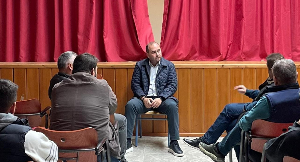 Λάκης Βασιλειαδης...Συνάντηση με κτηνοτρόφους για αναζήτηση λύσεων Λάκης Βασιλειαδης...Συνάντηση με κτηνοτρόφους για αναζήτηση λύσεων