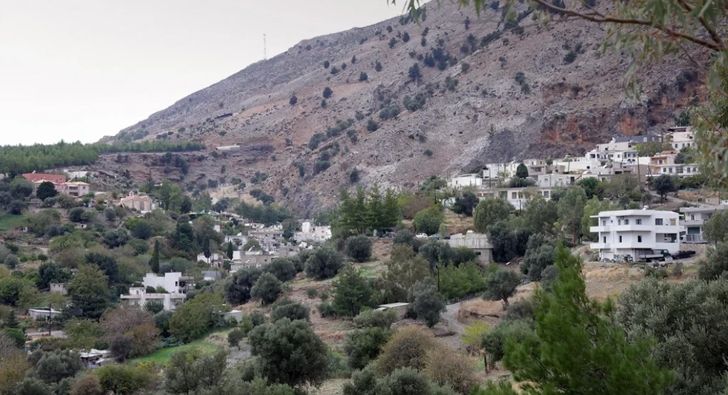 Αιματηρή βεντέτα στα Βορίζια: Έρευνες σε βουνά, «ψίθυροι» για… άρωμα γυναίκας και φόβοι για νέο αιματοκύλισμα