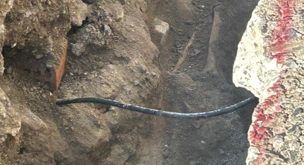 Γιαννιτσά: Οι εργασίες αποκάλυψαν...οστά! (φώτο) Γιαννιτσά: Οι εργασίες αποκάλυψαν...οστά! (φώτο)