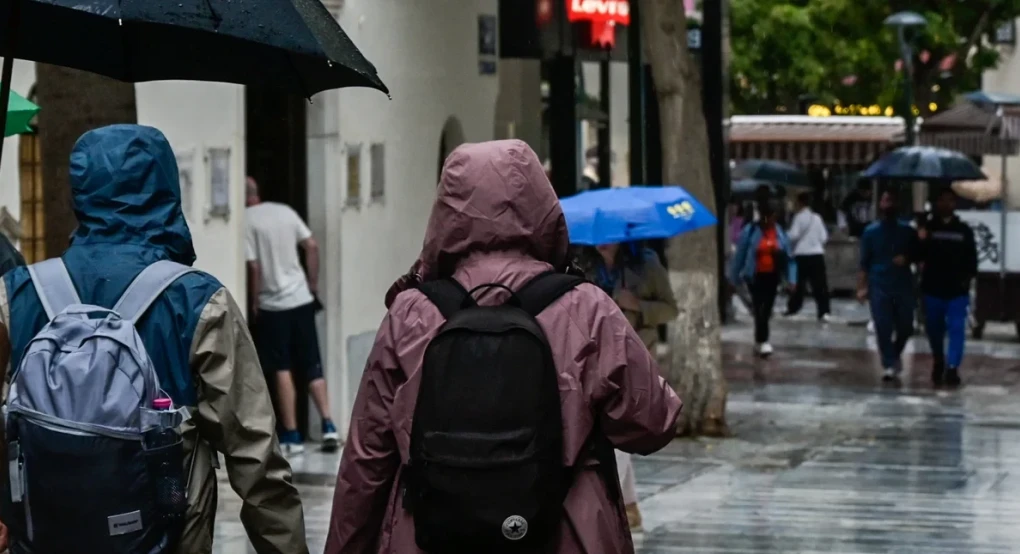 Σαρωτικό πέρασμα της κακοκαιρίας στη Δ. Ελλάδα: Δρόμοι χείμαρροι, απεγκλωβισμοί -Το σκηνικό σήμερα