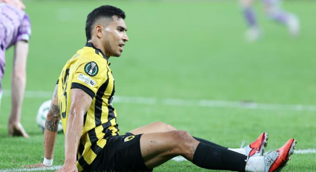 Αυτά μόνο η ΑΕΚ: Με 28-1 τελικές ήρθε ισόπαλη 1-1!