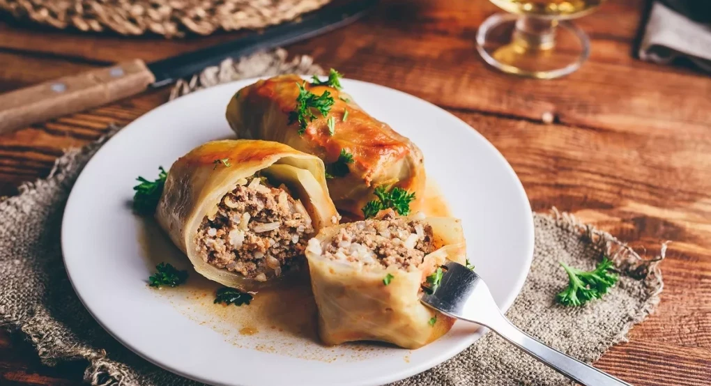 Γιουβαρλάκια και ντολμάδες με κιμά – τα 12 μυστικά νοστιμιάς