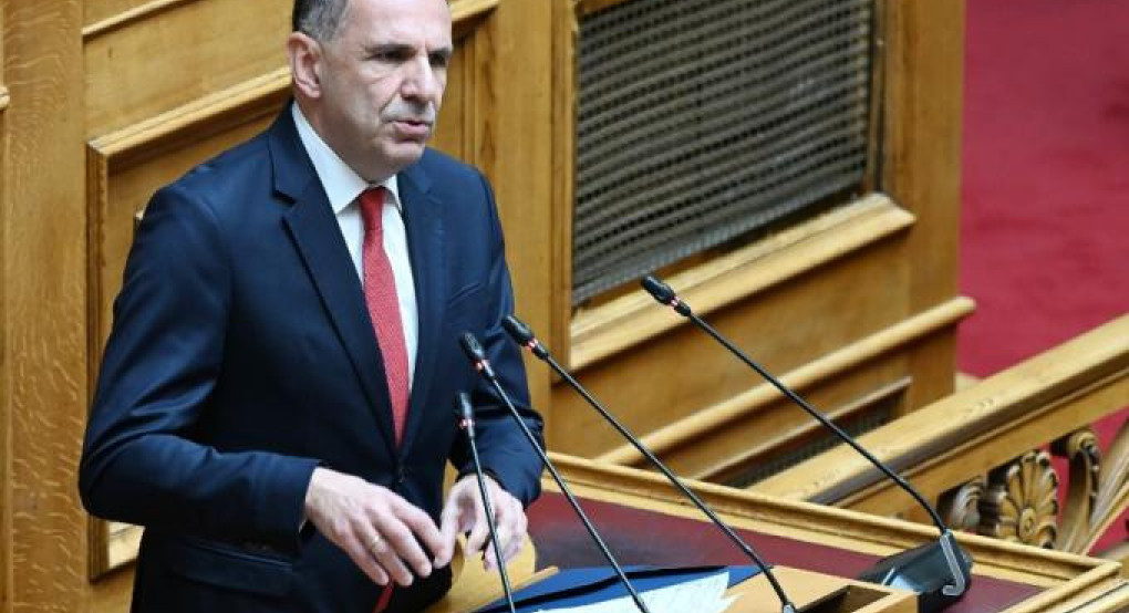 Γεραπετρίτης: «Καμία πρόθεση για αποστολή στρατευμάτων στην Ουκρανία»