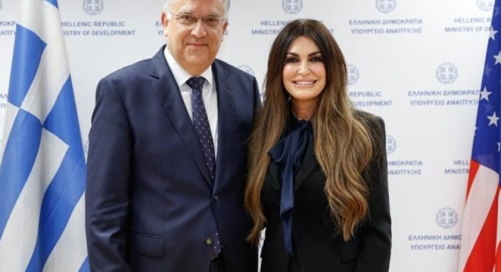 Θεοδωρικάκος - Γκίλφοϊλ: Ενίσχυση της στρατηγικής σχέσης Ελλάδας - ΗΠΑ σε επενδύσεις, ναυπηγική βιομηχανία, εμπόριο