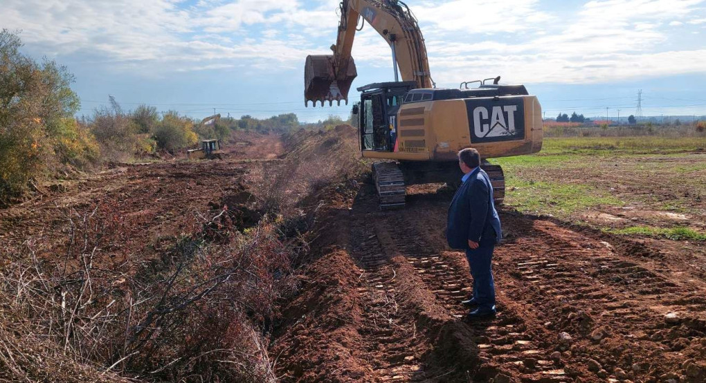 Καθαρισμός των ρεμάτων Τσεκρέ και Τσιναρλί στον Δήμο Πέλλας απο την ΠΕ Πέλλας