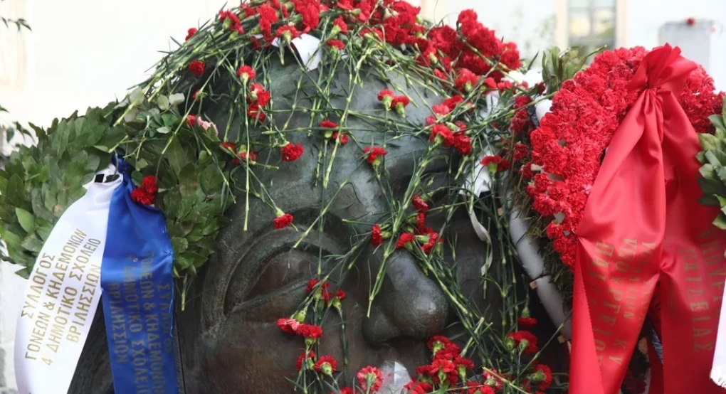 Άνοιξαν οι πύλες του Πολυτεχνείου – Κορυφώνονται οι εκδηλώσεις για την 52η επέτειο της 17ης Νοέμβρη