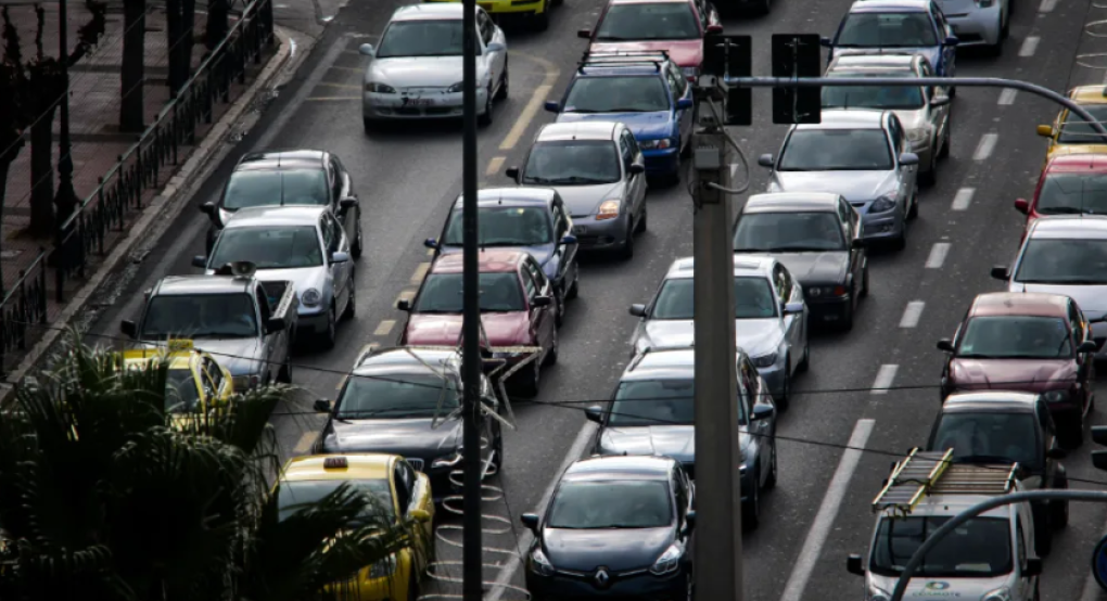 Πάνω από 187.000 νέα «ραβασάκια» για ανασφάλιστα οχήματα και απλήρωτα τέλη κυκλοφορίας