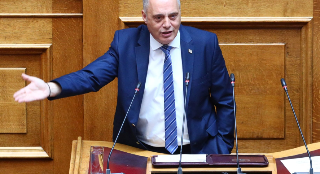 Βελόπουλος στη Βουλή για ΕΛΤΑ, ΝΔ και νομιμοποίηση της οπλοκατοχής