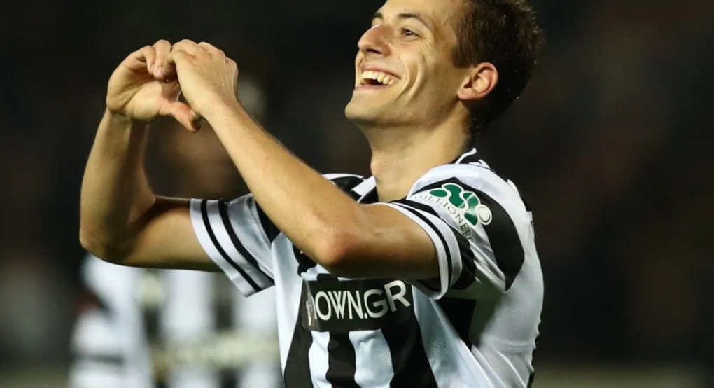 ΠΑΟΚ – Γιούνγκ Μπόις 4-0: Έβγαλε ξανά καρέ, διέλυσε τους Ελβετούς των 10 παικτών και βλέπει οκτάδα