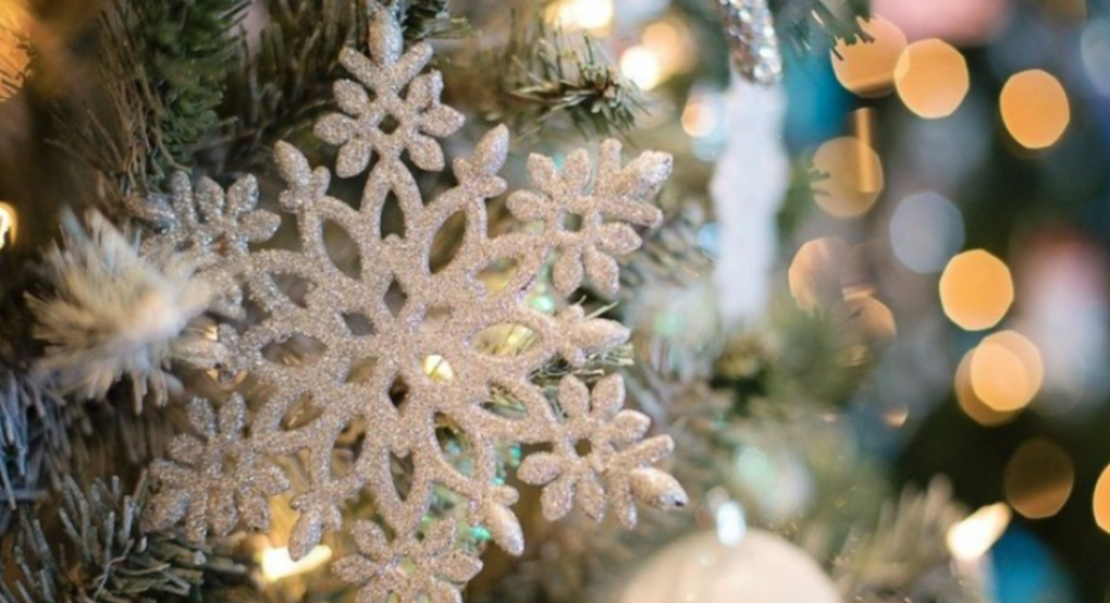 Λάμψη στο Παλαίφυτο λίγο πριν τα Χριστούγεννα