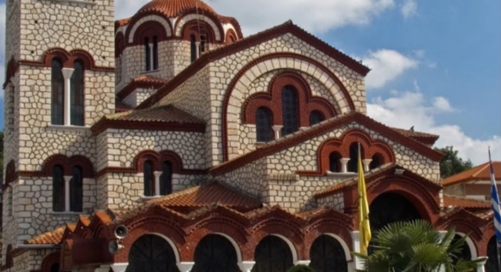 Κουμπαράς Αγάπης από το Γεύμα Αγάπης «Επιούσιος Άρτος»