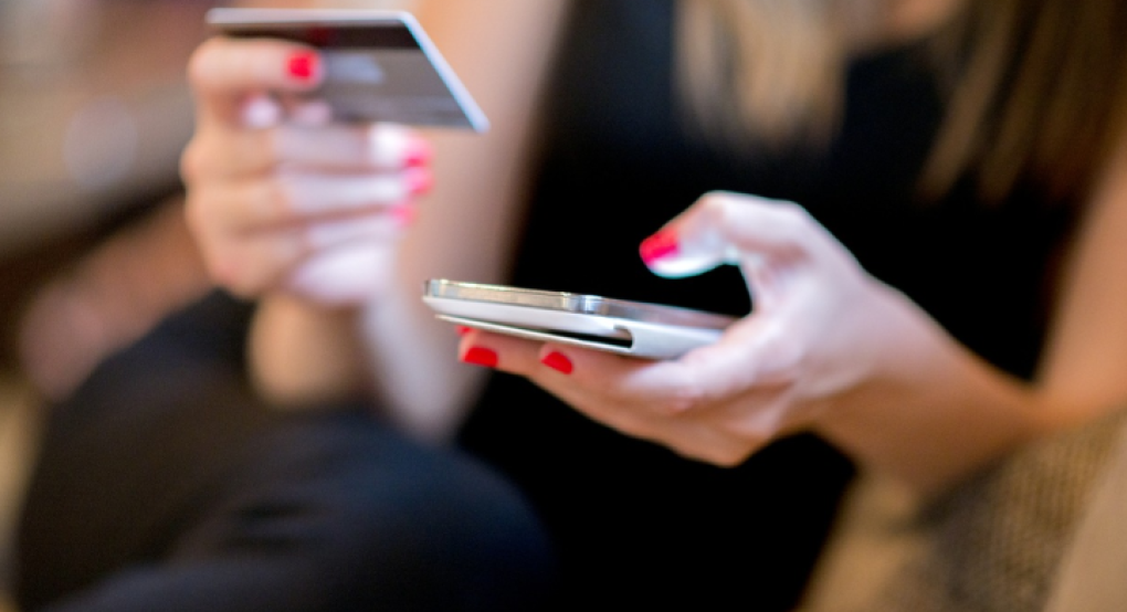 IRIS: Από 1 Δεκεμβρίου οι πληρωμές στις λιανικές συναλλαγές B2C