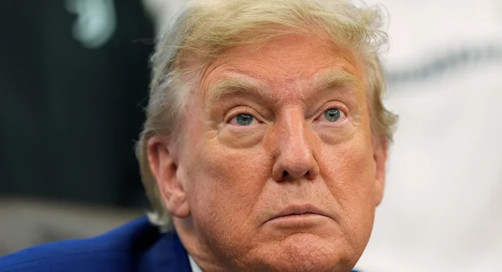 Τραμπ: Θα κάνουμε δοκιμές πυρηνικών όπλων, όπως κάνουν και άλλες χώρες – H Ρωσία και η Κίνα κάνουν αλλά δεν μιλάνε γι’ αυτό