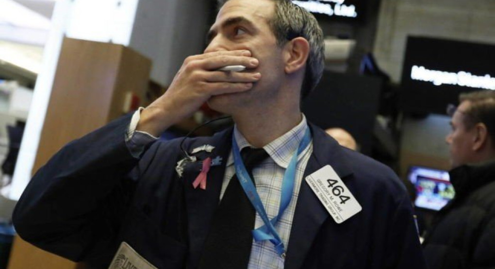 Τα κρούσματα του κορωνοϊού στις ΗΠΑ «τρόμαξαν» τη Wall Street – Αγγίζει τα 21 δολάρια το πετρέλαιο