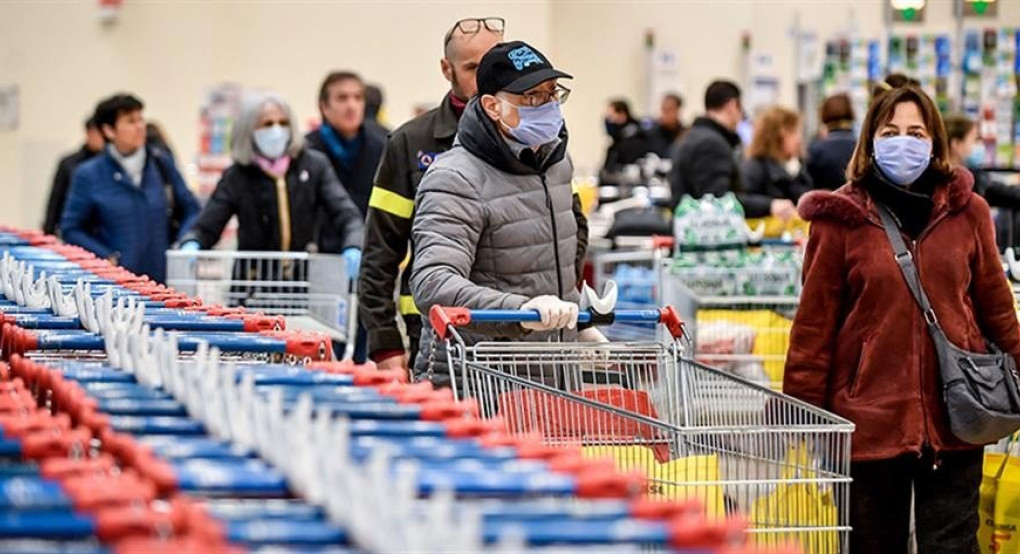 Και εφημερίδες στα ράφια των σούπερ μάρκετ - το νέο ωράριο