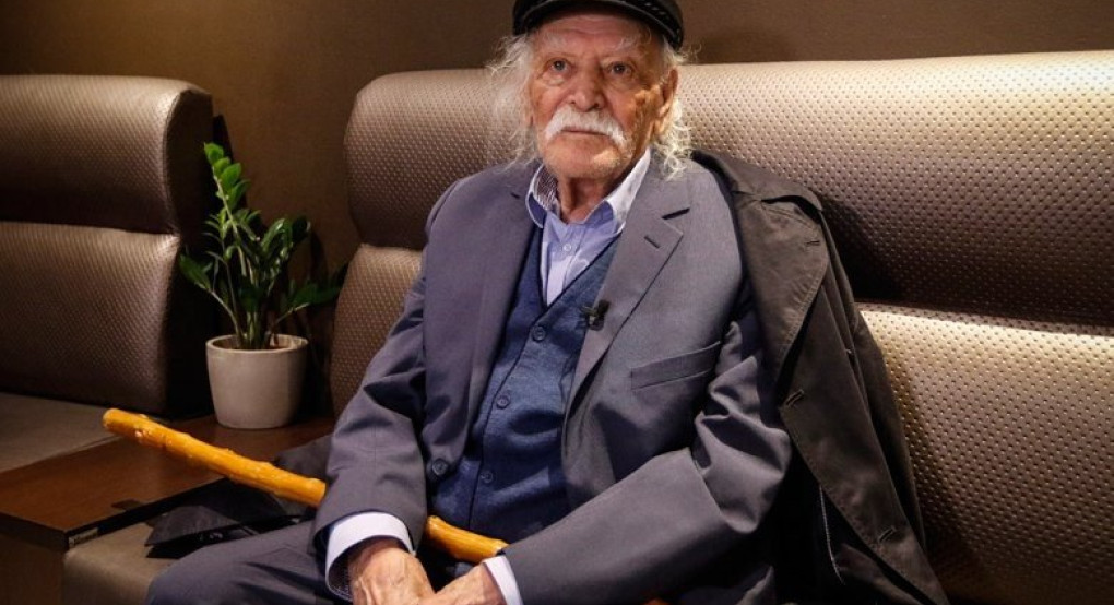 Στο νοσοκομείο εσπευσμένα ξανά ο Μανώλης Γλέζος