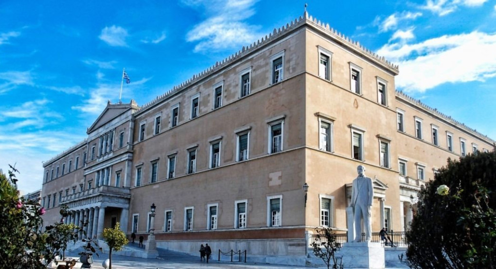 Κρατική χρηματοδότηση 13.500.000€  στα κόμματα για ερευνητικούς και επιμορφωτικούς σκοπούς!