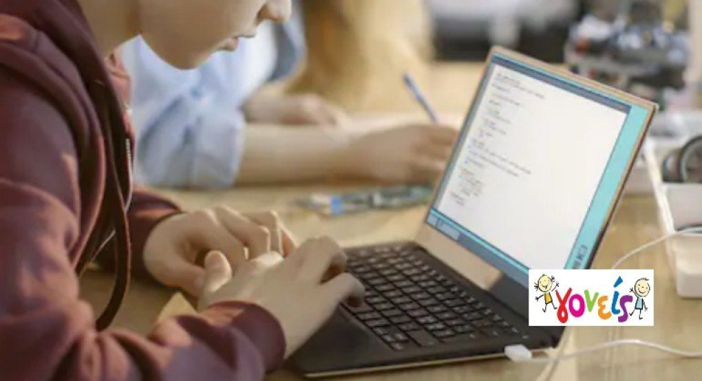 9 Δήμαρχοι ζήτησαν δωρεάν υπολογιστές για μαθητές των δήμων τους!