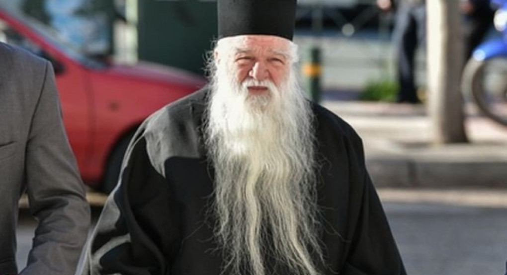 Αμβρόσιος: "Η κυβέρνηση δεν έχει δικαίωμα να κλείσει τους ναούς"