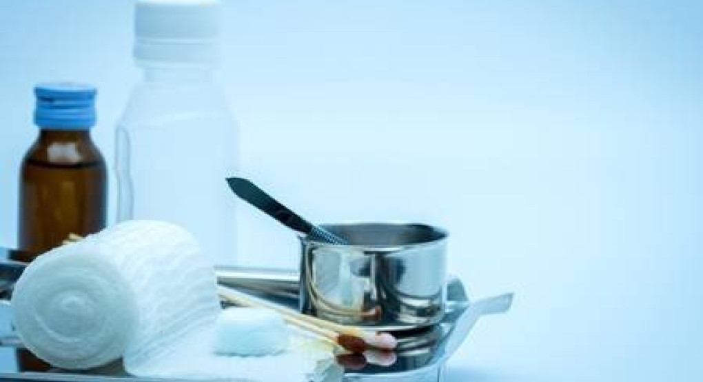  Ποιες οι διαφορές ανάμεσα σε καθαρό οινόπνευμα, λοσιόν οινοπνεύματος και μπλε οινόπνευμα