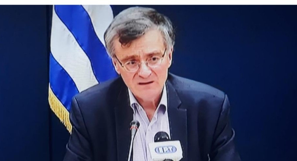 Με δάκρυα στα μάτια ο Σωτήρης Τσιόδρας 