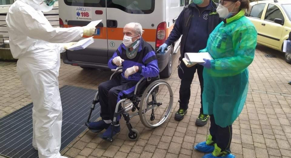 Ιταλία: 100χρονος με κορωνοϊό έγινε καλά και πήρε εξιτήριο