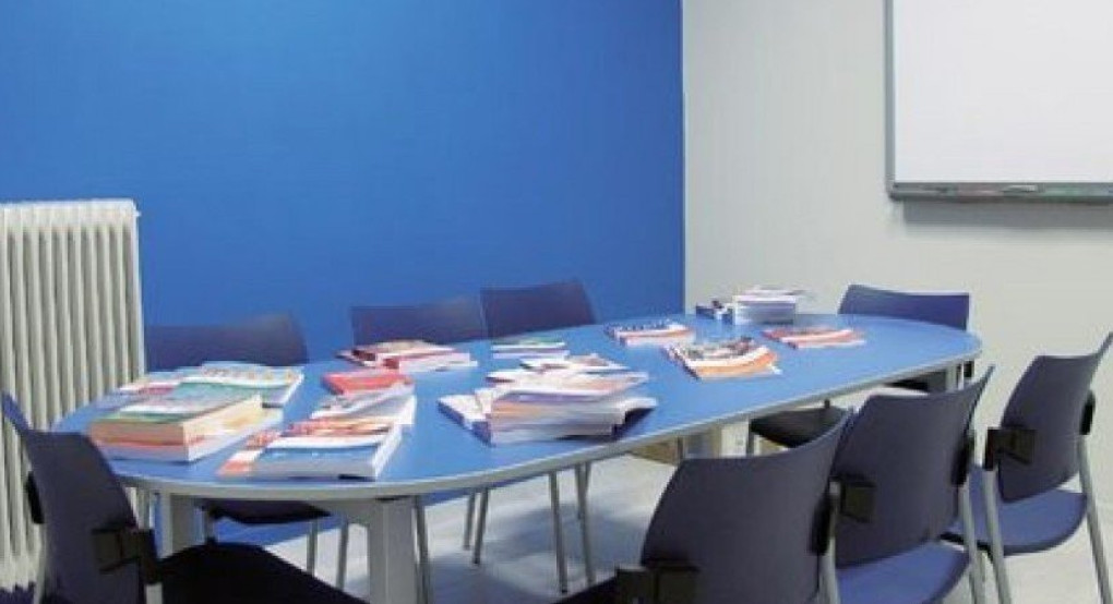 Κλείνουν όλα τα φροντιστήρια -Mε απόφαση Κεραμέως