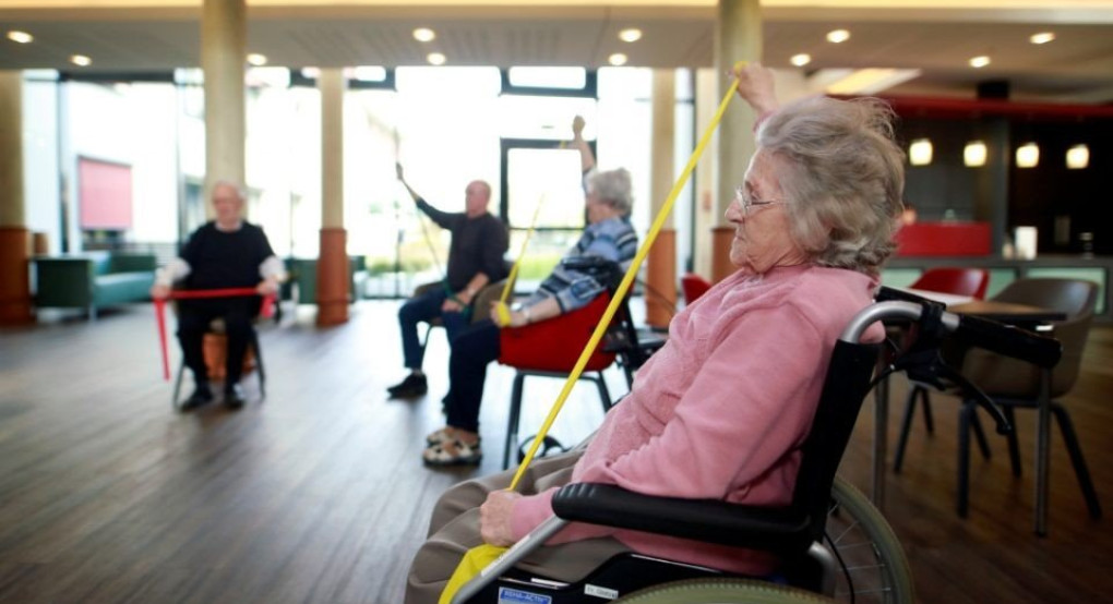 Συναγερμός για τους οίκους ευγηρίας-Ηλικιωμένοι «σβήνουν» αβοήθητοι σε γηροκομεία