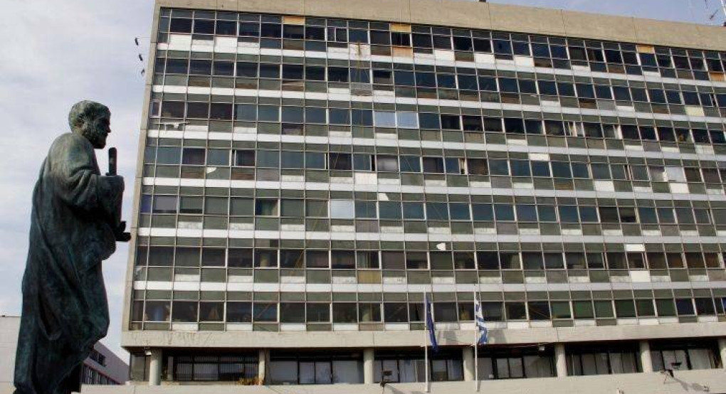 «Παγώνουν» ορκωμοσίες, εκδηλώσεις και ταξίδια στο ΑΠΘ λόγω κορωνοϊού